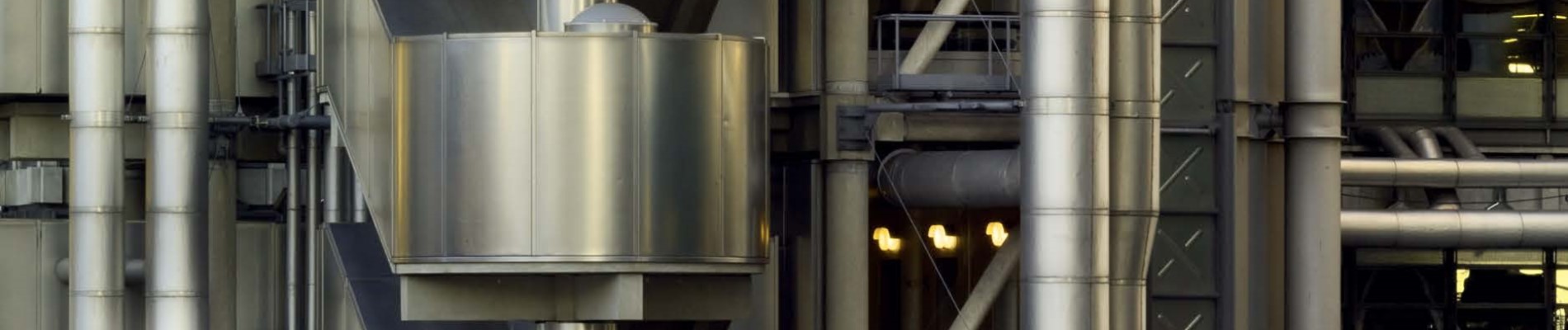 Lloyd's building exterior 